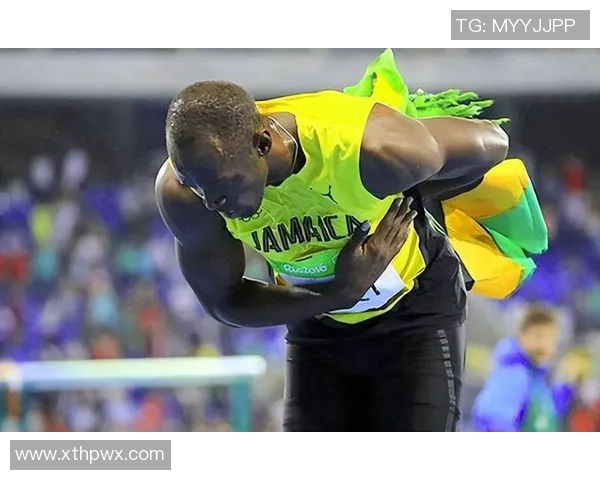 足球明星也有啤酒肚揭秘运动员的饮食与生活方式对身材的影响 足球明星也有啤酒肚揭秘运动员的饮食与生活方式对身材的影响