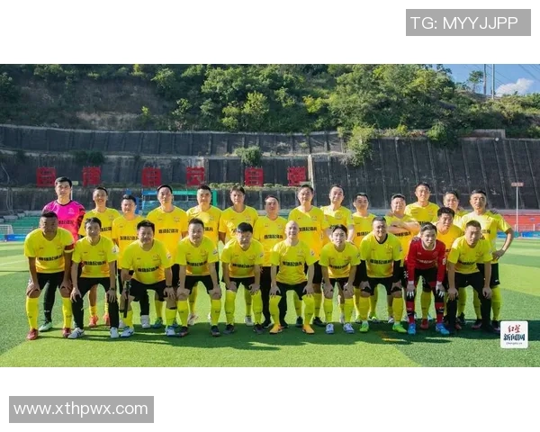 足球明星队携手打造精彩广告图片展现激情与梦想的完美结合 足球明星队携手打造精彩广告图片展现激情与梦想的完美结合